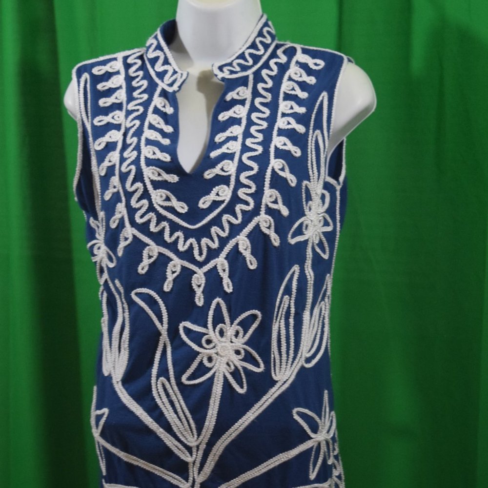 Lauren Michelle Embroidered Blouse
